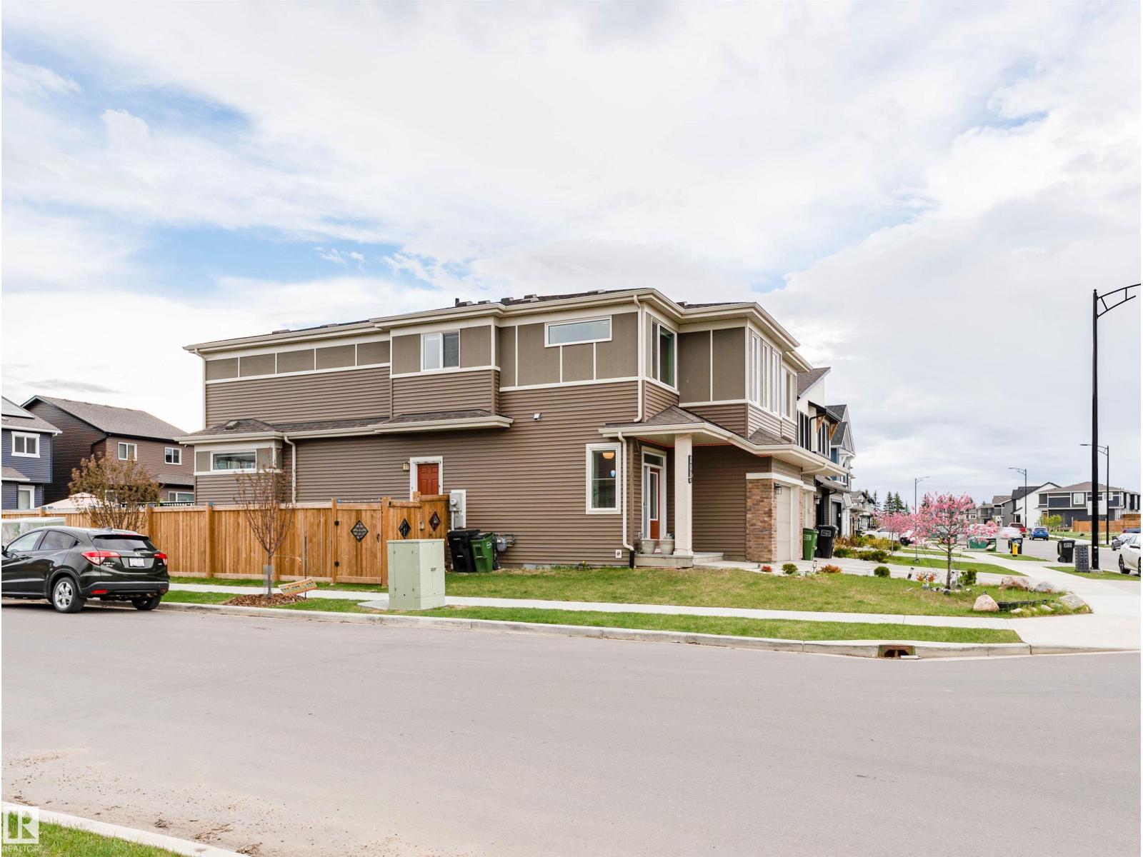 Additional image 2 of 231 Orchards Boulevard SW, Edmonton, AB, T6X2G9
