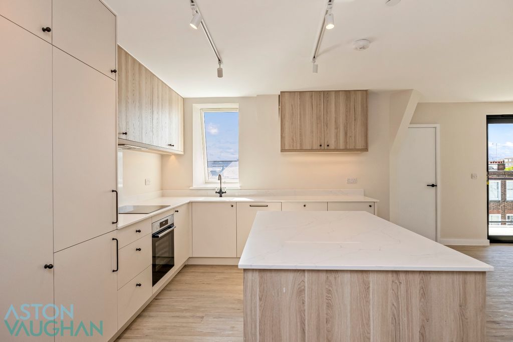Additional image 13 of 3 bed flat for salePenthouse, Apartment 9, Botanica House, Hove BN3