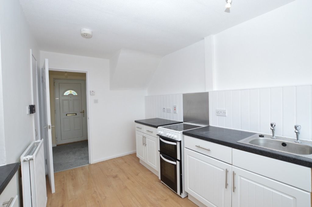 Additional image 5 of 3 bed terraced house to rentReid Place, Glenrothes KY6