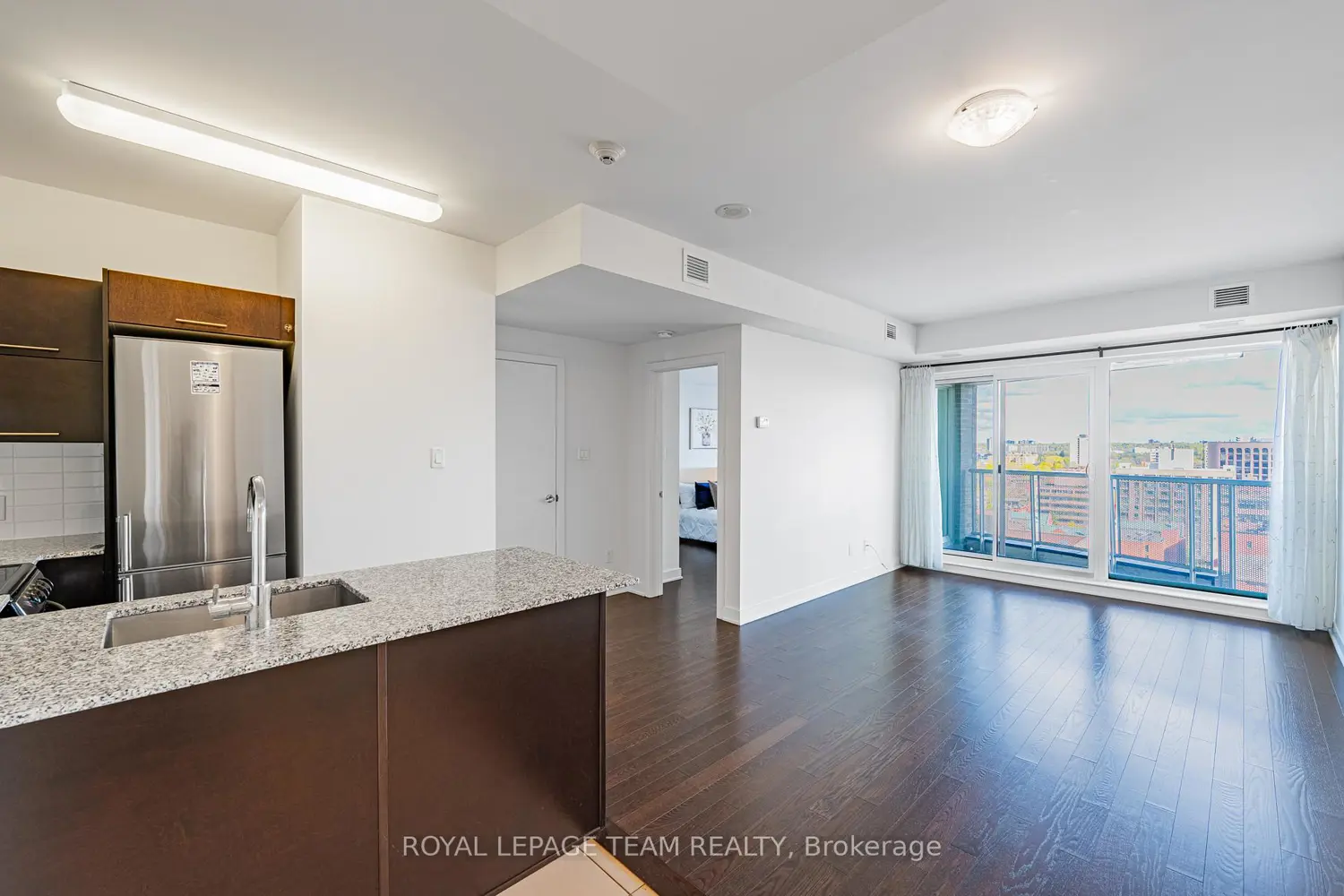 Additional image 8 of 40 Nepean Street 1306
