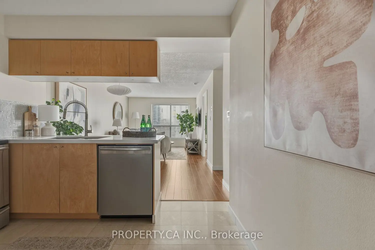 410 Queens Quay 1105