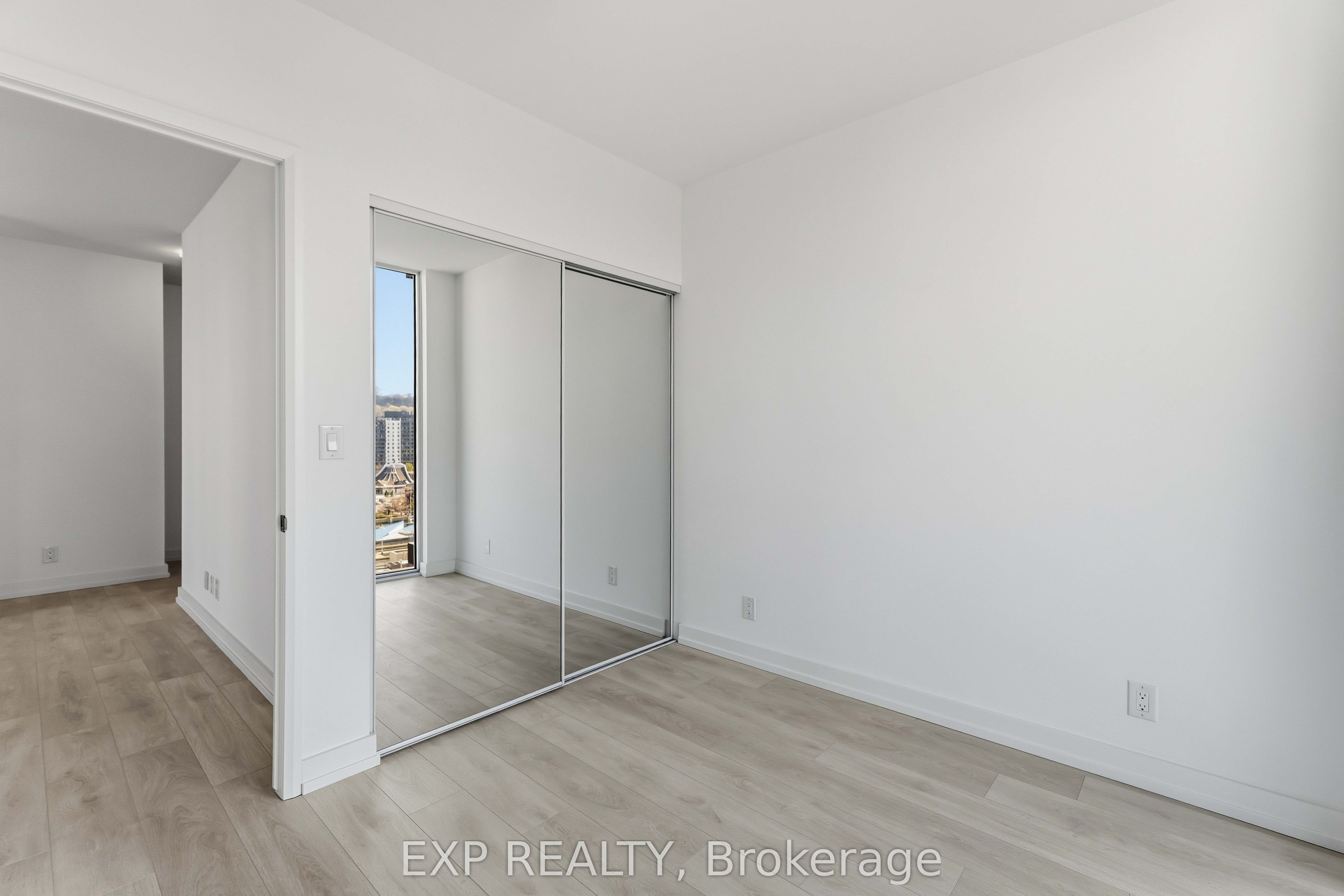 Additional image 4 of 1522-75 James Street S, Hamilton, ON, L8P 4V8