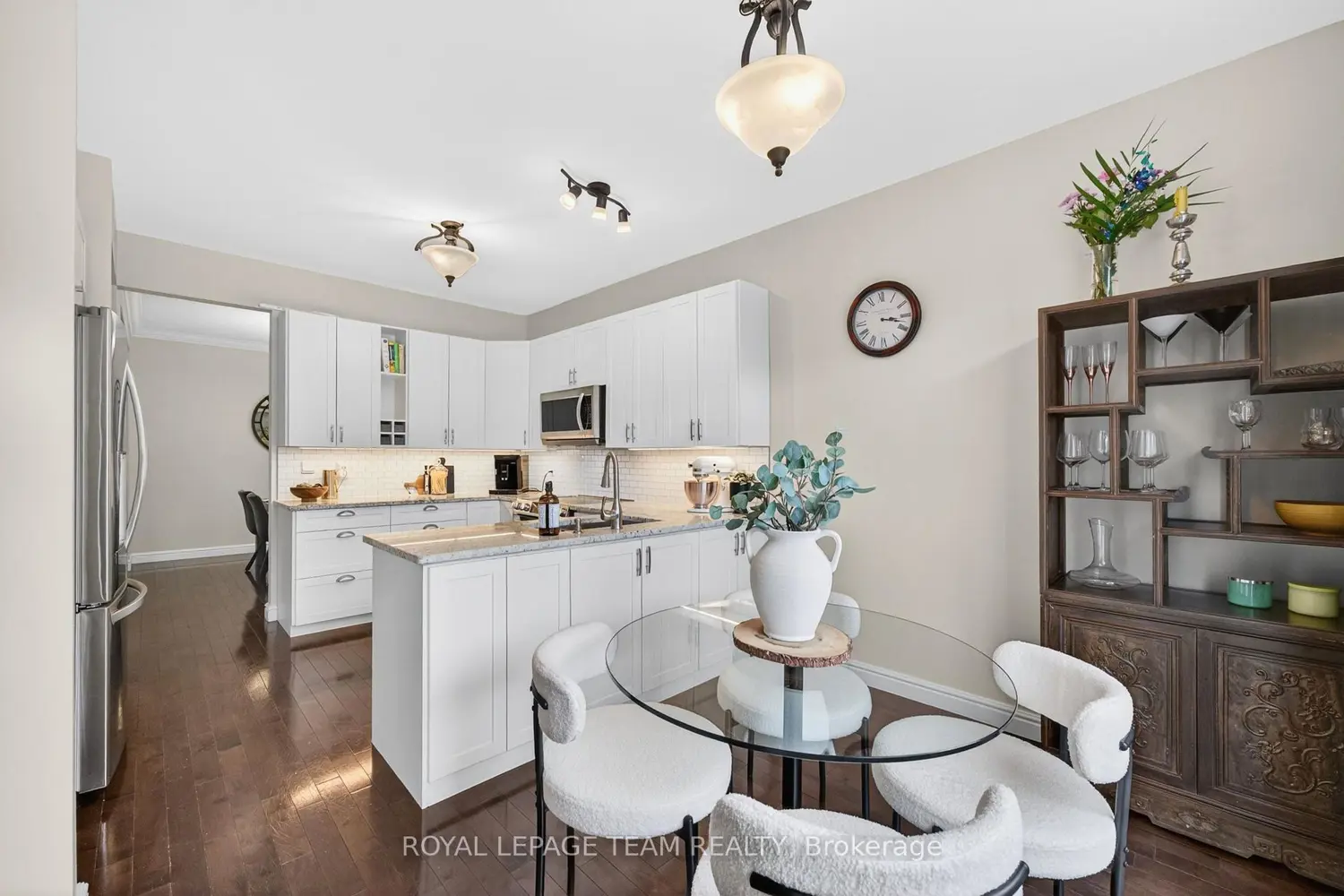 Additional image 8 of 29 Mattawa Crescent