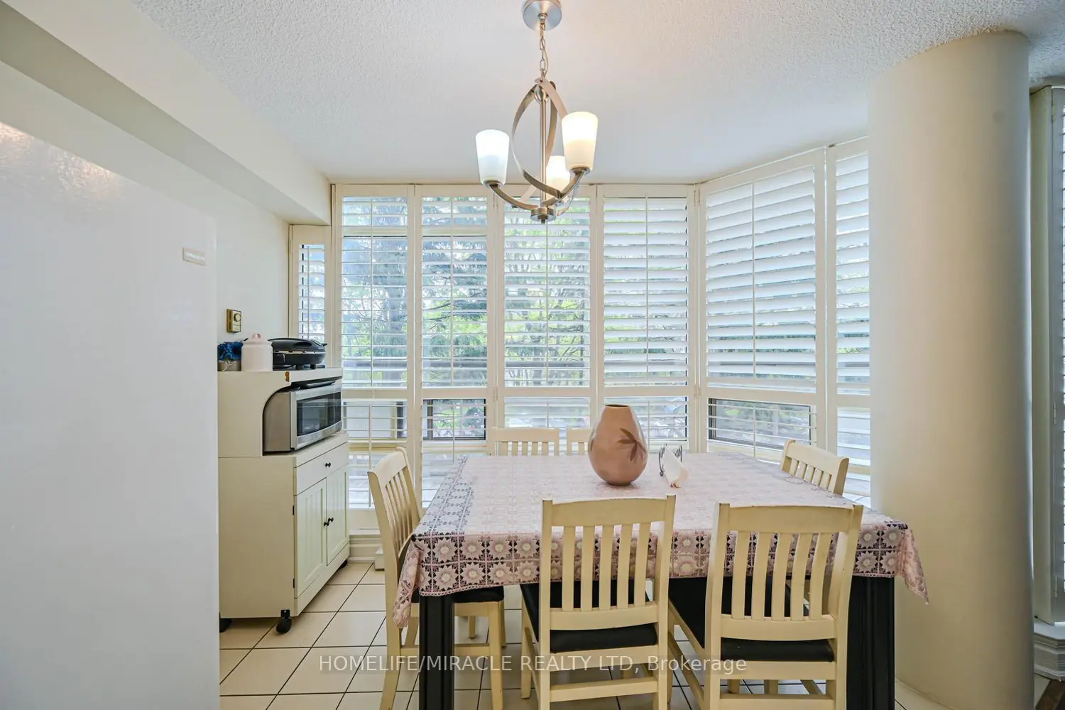 Additional image 17 of 45 Kingsbridge Garden Circle 208