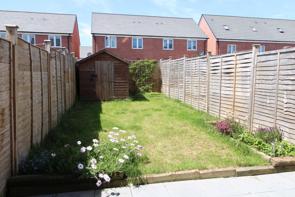 Additional image 10 of 3 bed town house to rentWestminster Way, Bridgwater TA6
