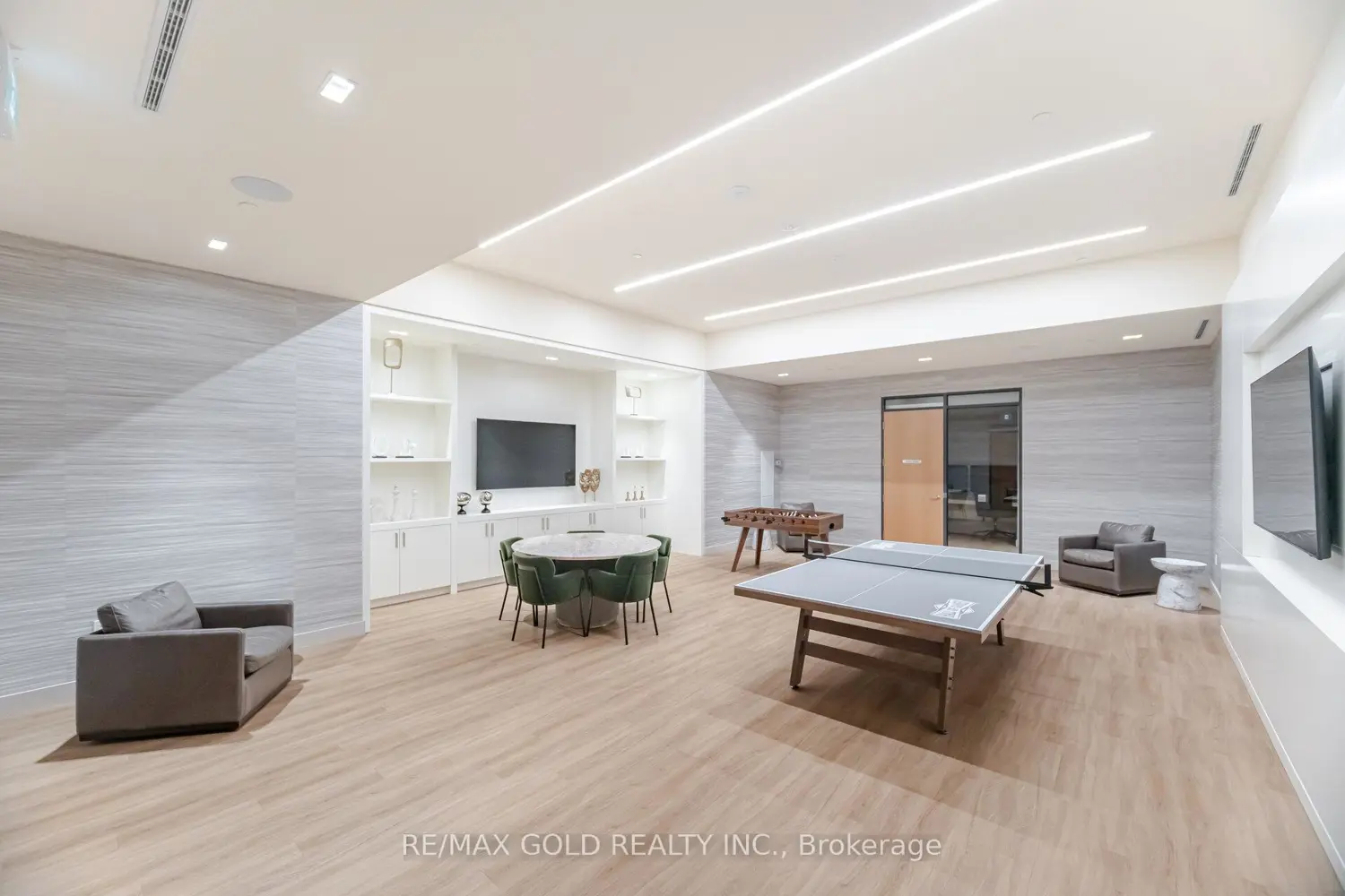 Additional image 6 of 8960 Jane Street 1421