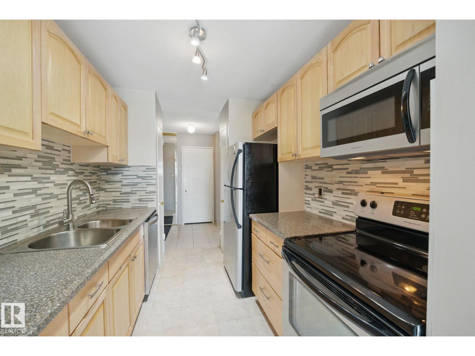 Additional image 6 of 1201-9835 113 Street NW, Edmonton, AB, T5K1N4