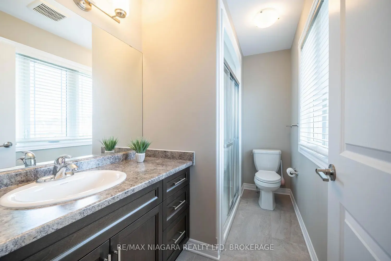 Additional image 11 of 9385 Eagle Ridge Drive