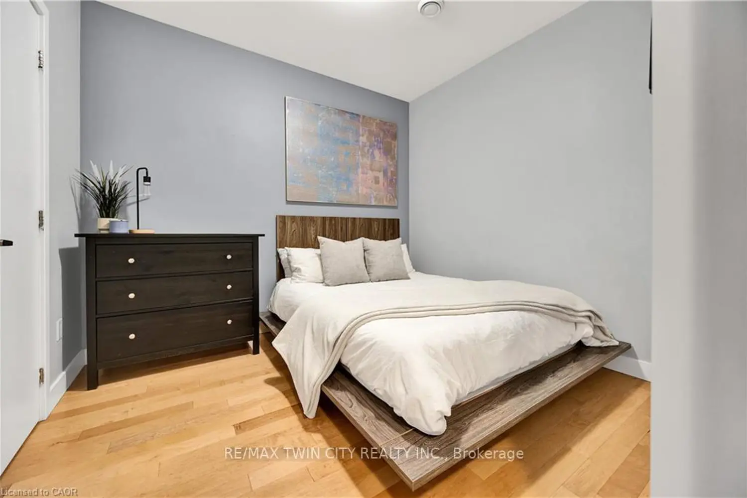 Additional image 7 of 188 King Street 310