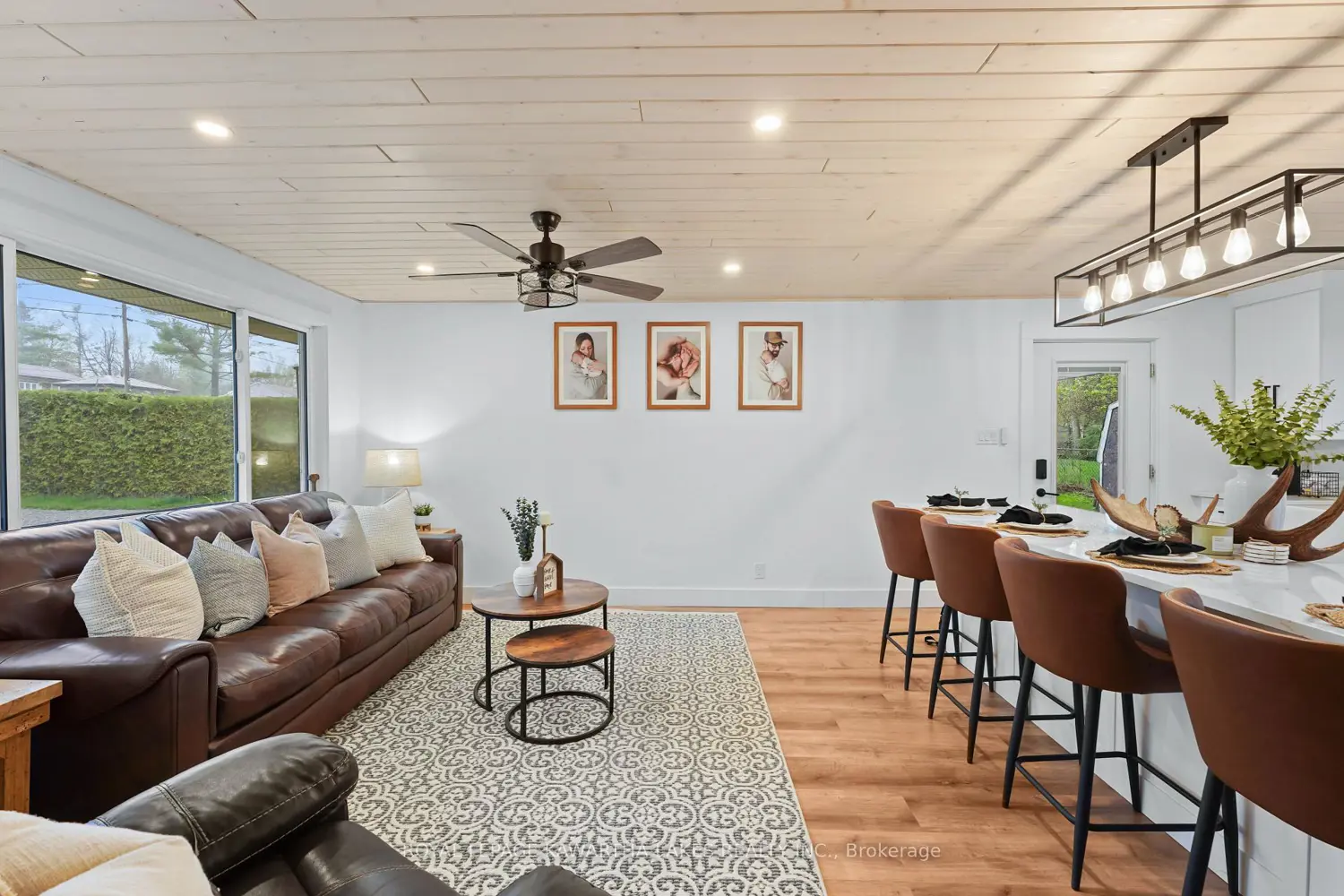 2 Kennedy Drive photo 4