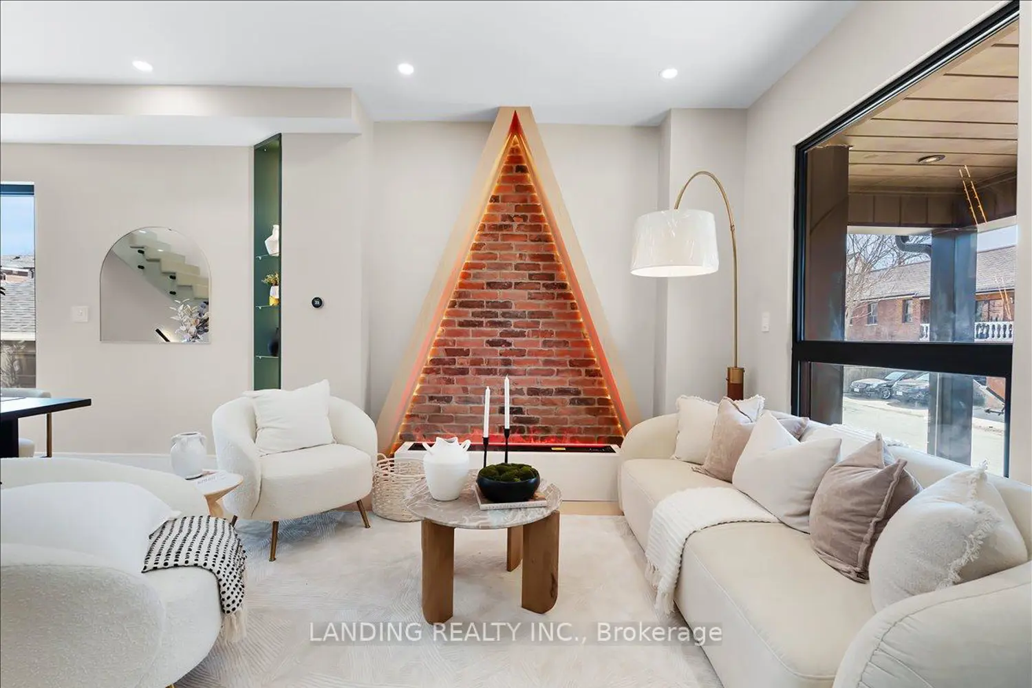 4 Ernest Avenue photo 2