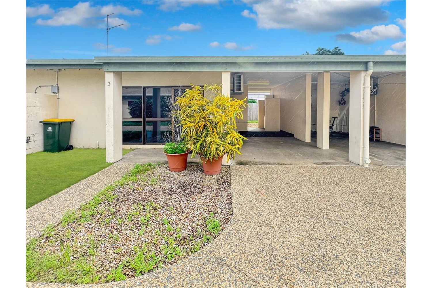 Bungalow QLD 4870