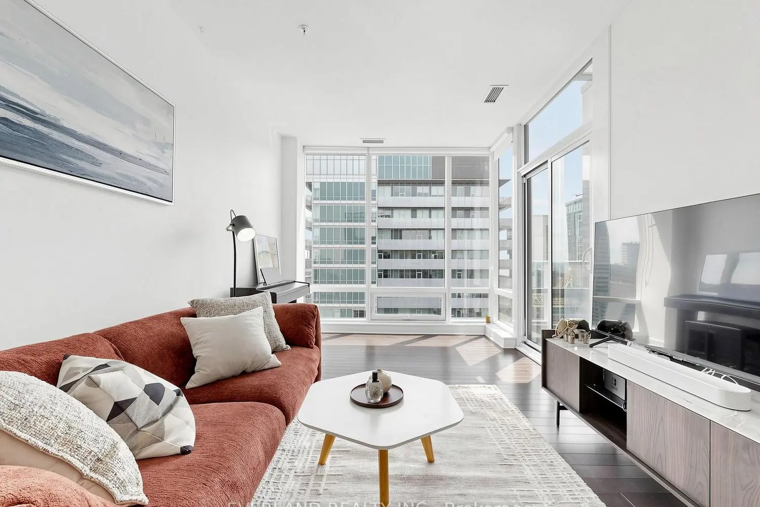 295 Adelaide Street 4508 photo 3