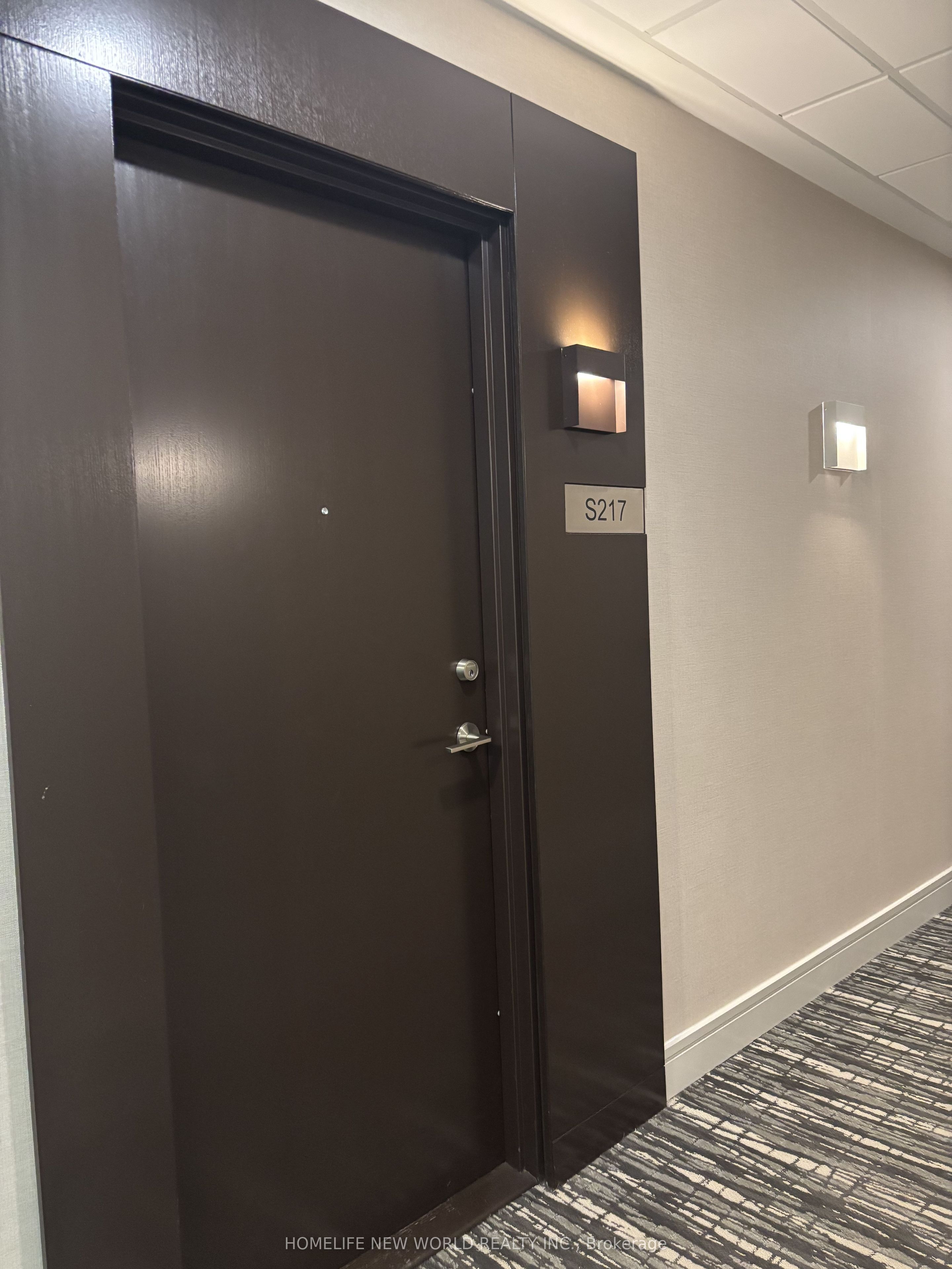 Additional image 4 of S217-112 George Street, Toronto, ON, M5A 2M5