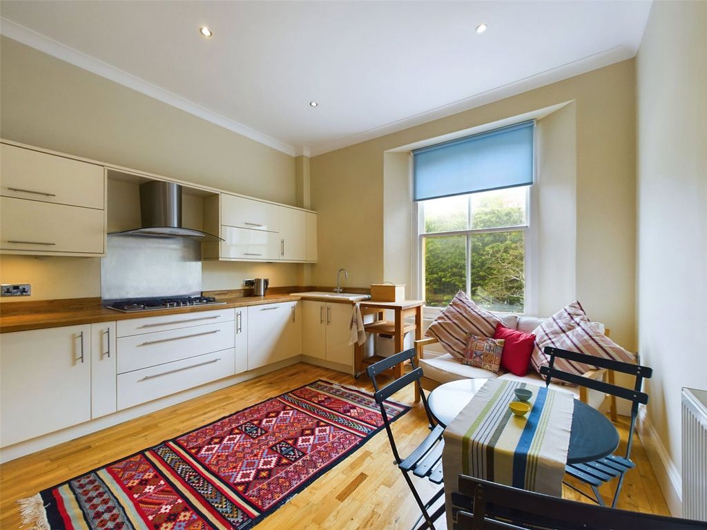 Additional image 6 of 3 bed flat to rentShrubbery Avenue, Weston-Super-Mare, North Somerset BS23