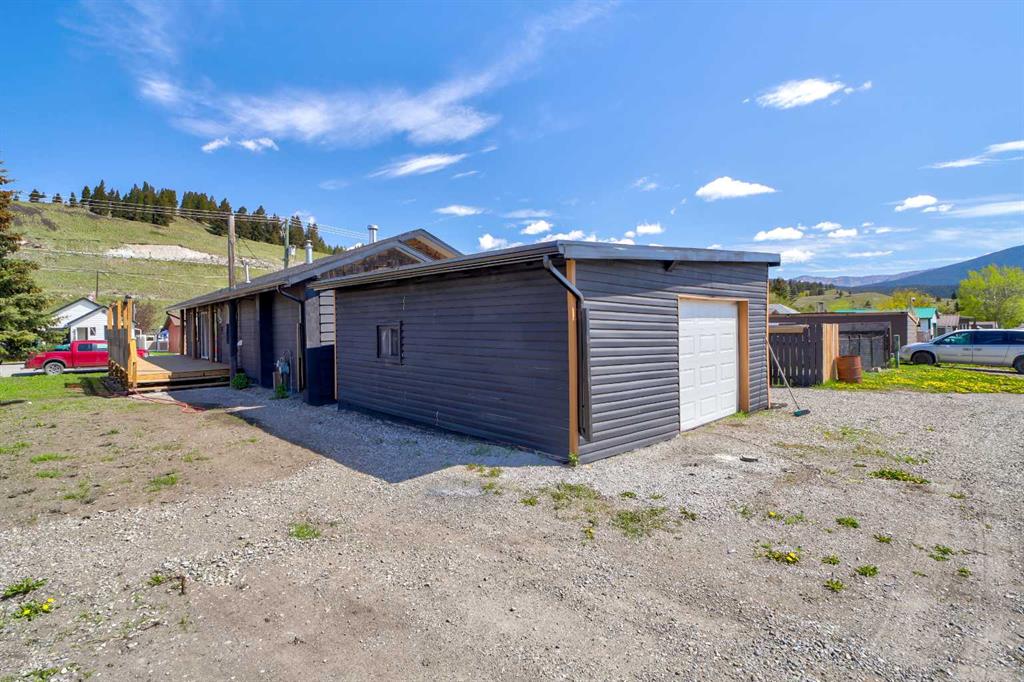 Additional image 5 of 6726 17 Avenue, Coleman, AB, T0K0M0