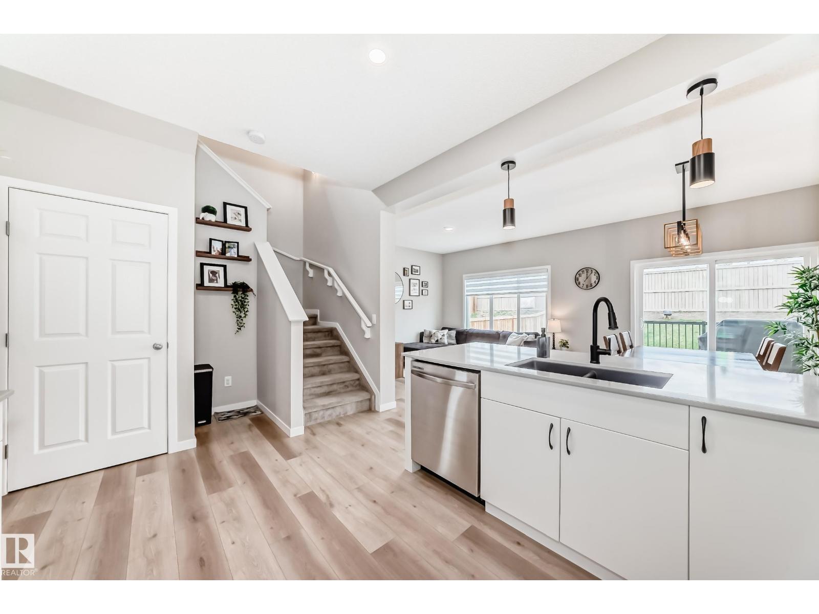Additional image 3 of 22566 99a Avenue NW, Edmonton, AB, T5T3M8