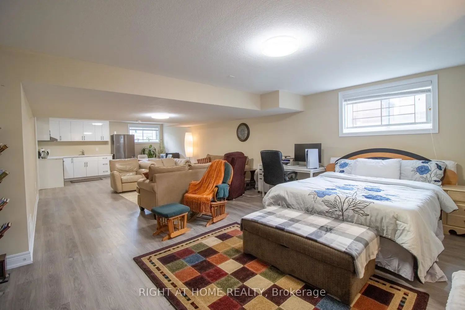Additional image 18 of 779 Snowberry Court