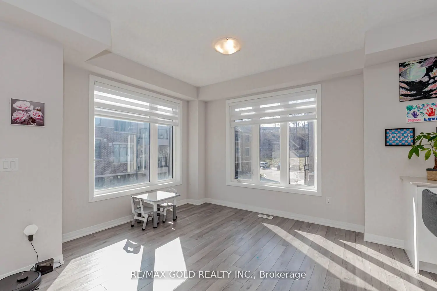 Additional image 11 of 585 Colborne Street 1007