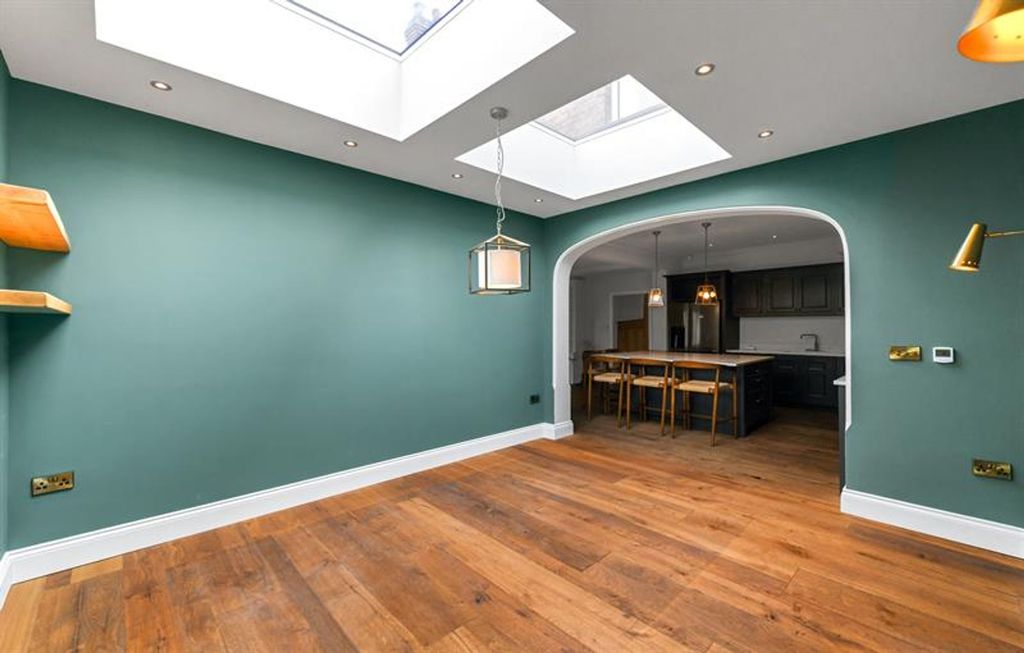 Additional image 8 of 5 bed detached house to rentVictoria Embankment, Nottingham NG2