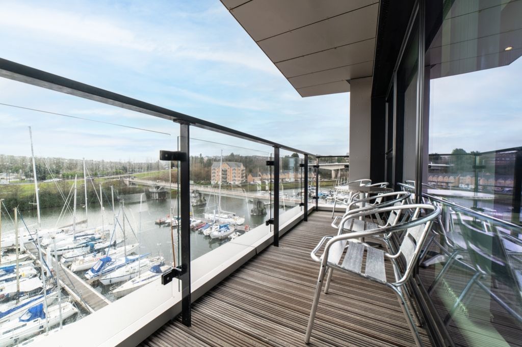 Additional image 2 of 2 bed flat to rentWatkiss Way, Cardiff CF11