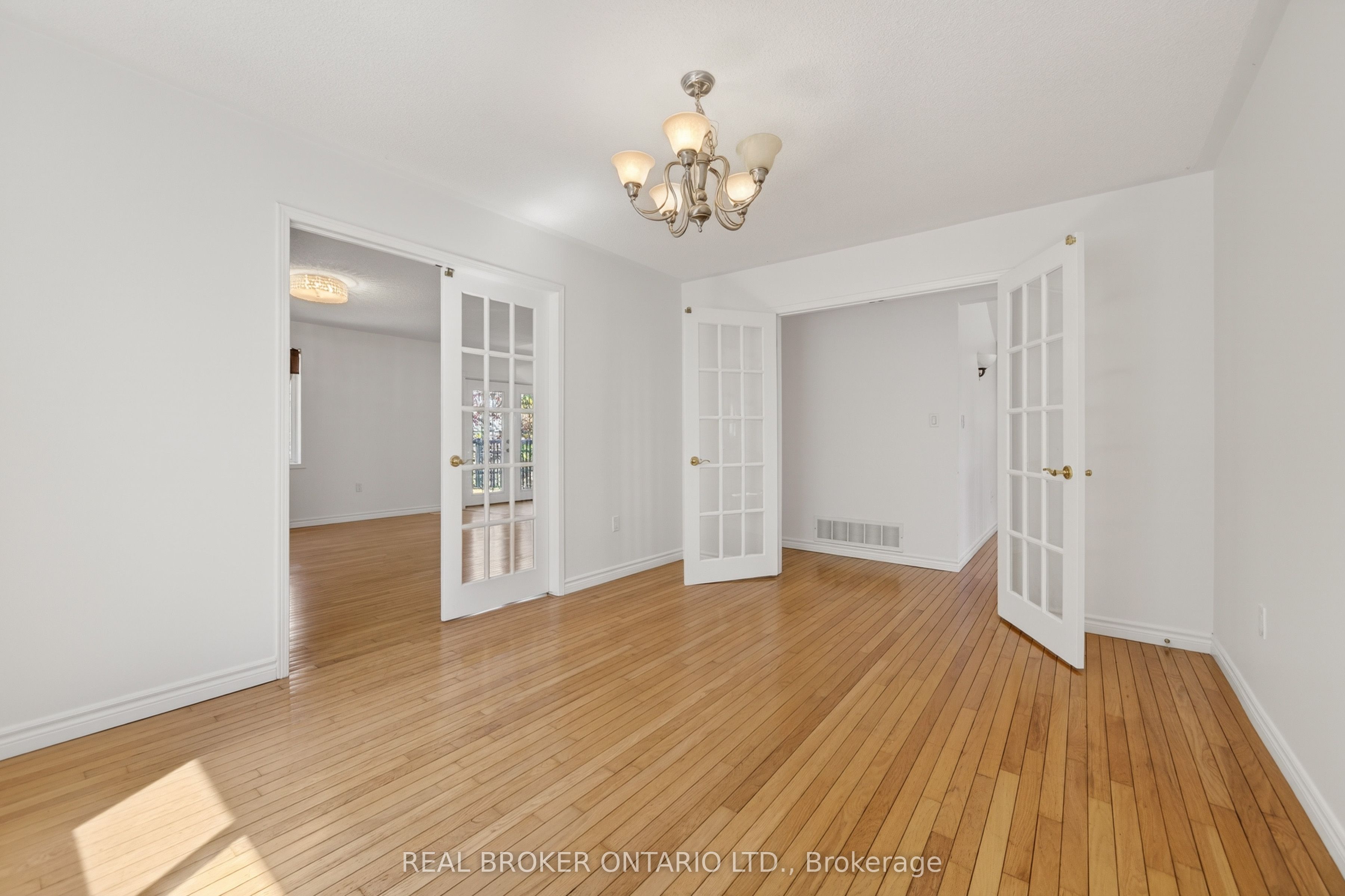 Additional image 4 of 198 Columbia Road, Barrie, ON, L4N 8C9