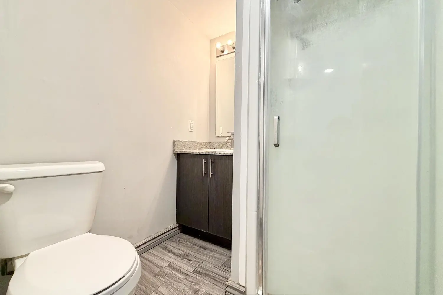 Additional image 8 of 275 Larch Street F210