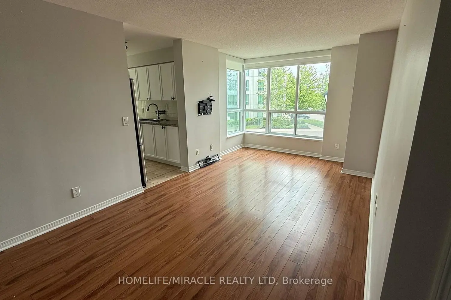 Additional image 15 of 4889 Kimbermount Avenue 203