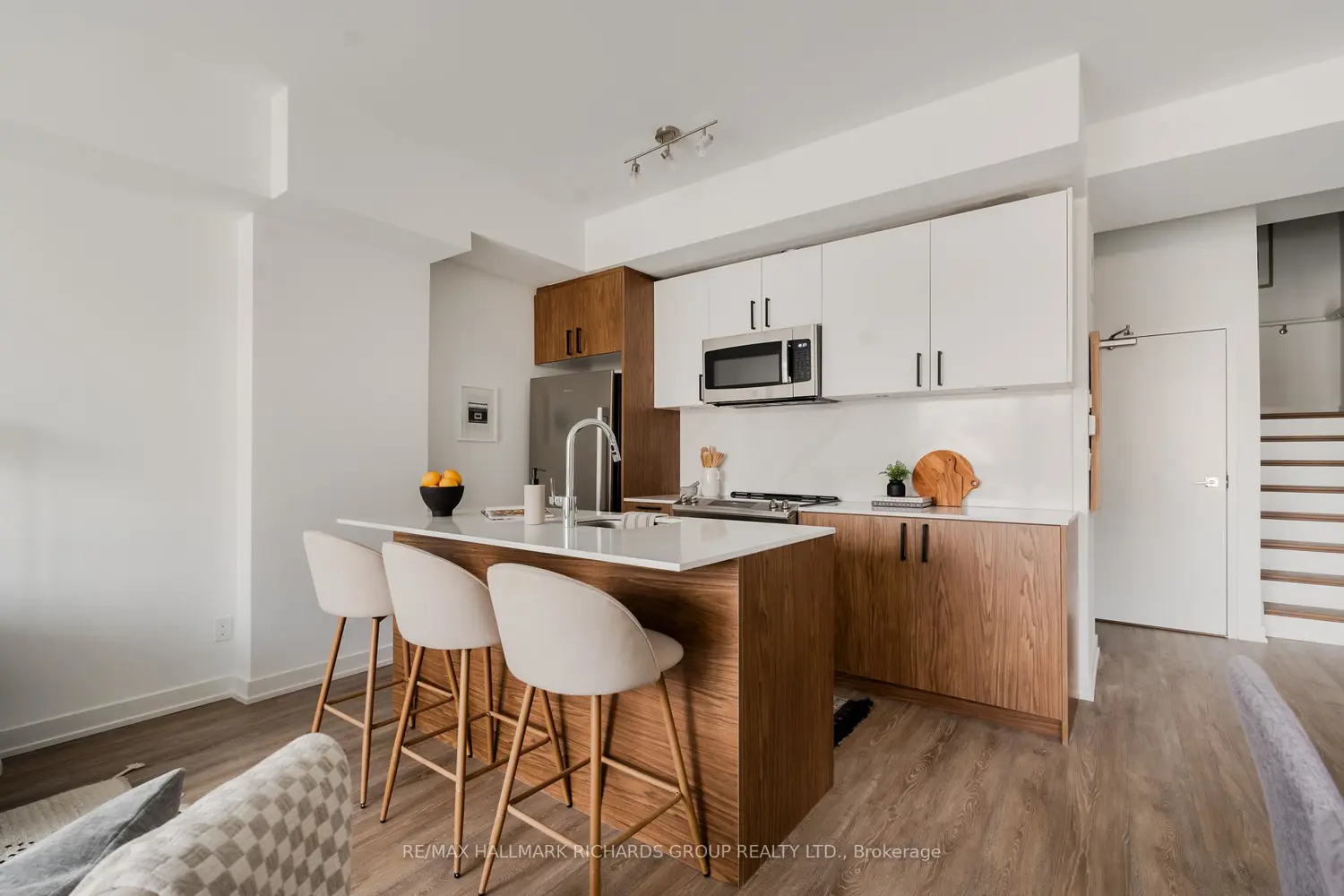 35 Birchcliff Avenue 35 photo 4