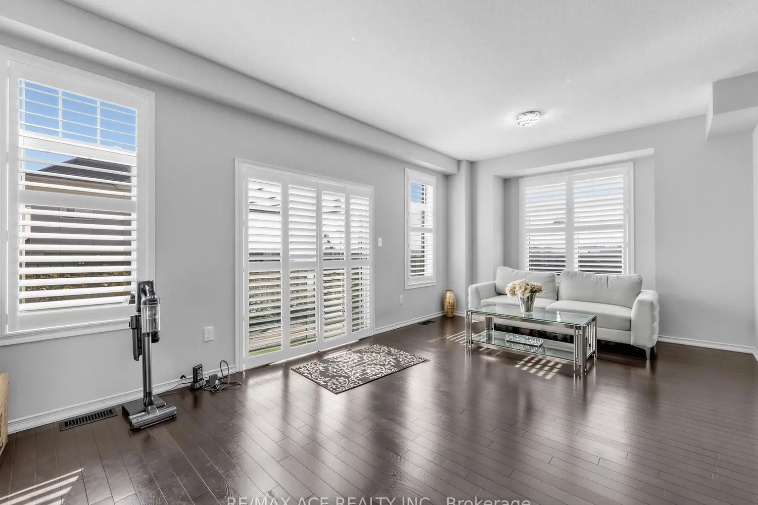 Additional image 10 of 1 Mortlock Street