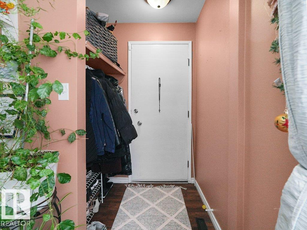 Additional image 3 of 6324 132 Avenue NW, Edmonton, AB, T5A0J7