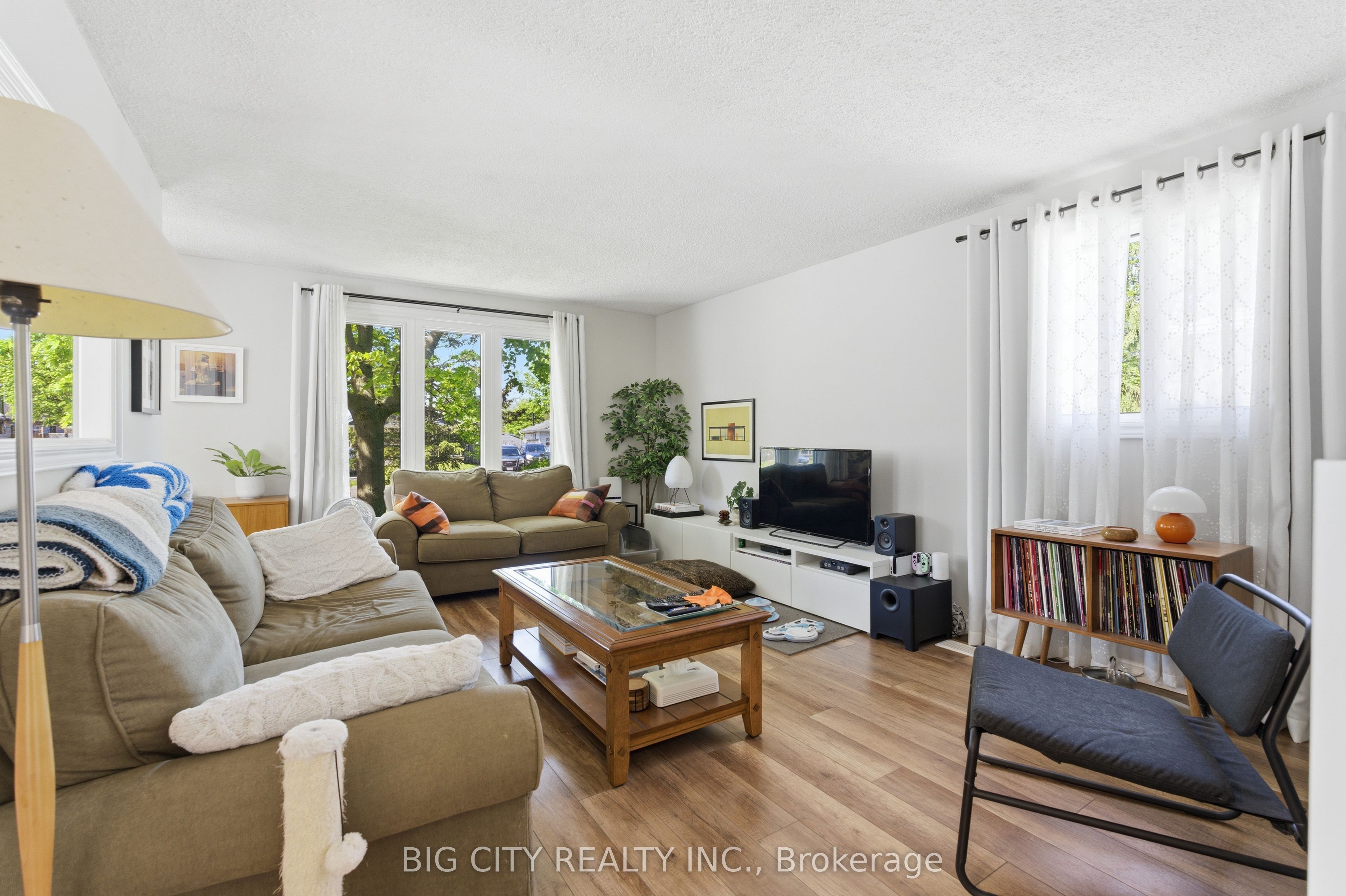 Additional image 6 of (Main)-757 Edna Court, Oshawa, ON, L1H 7X8