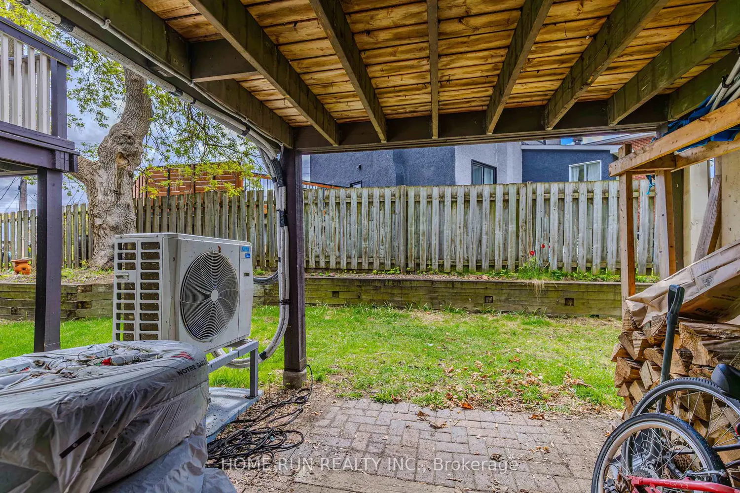 2828 Richmond Road 24 photo 3