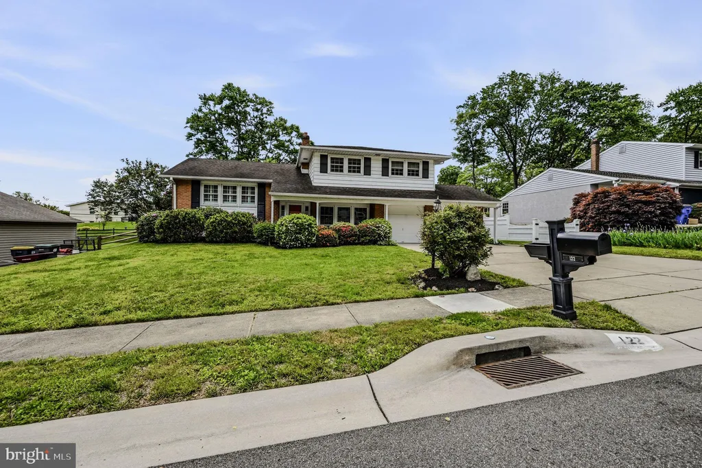 Additional image 2 of 122 Chapel Hill Drive, Newark, DE 19711