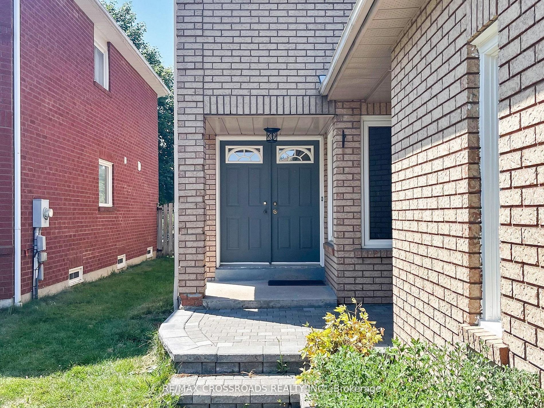 Additional image 2 of 35 Forest Grove Drive, Whitby, ON, L1R 2A6