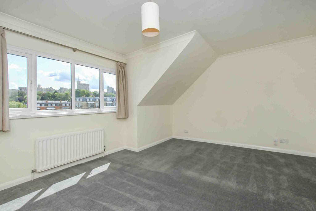 Additional image 11 of 4 bed terraced house to rentKingstable Street, Eton, Windsor SL4