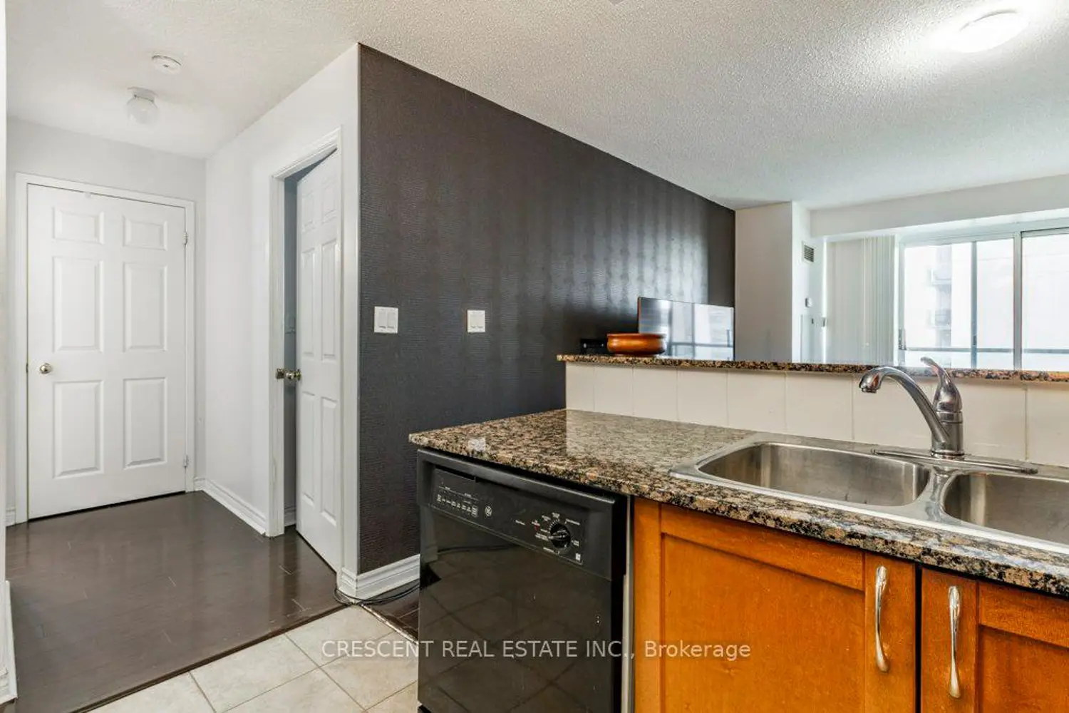 9 Michael Power Place 1106 photo 3