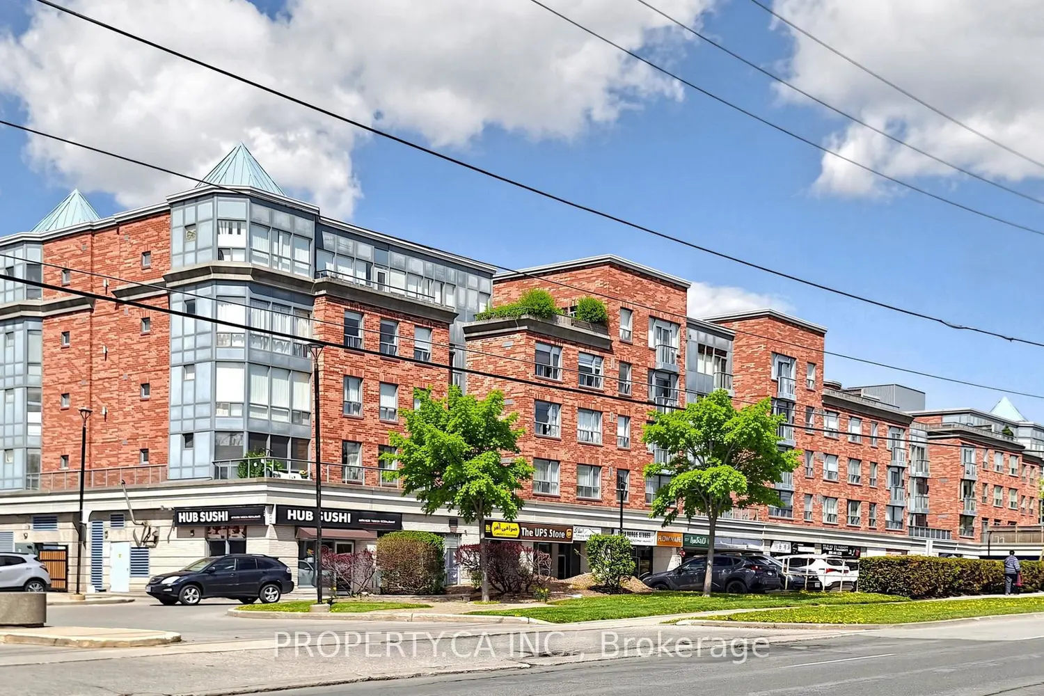 Additional image 18 of 7398 Yonge Street 107