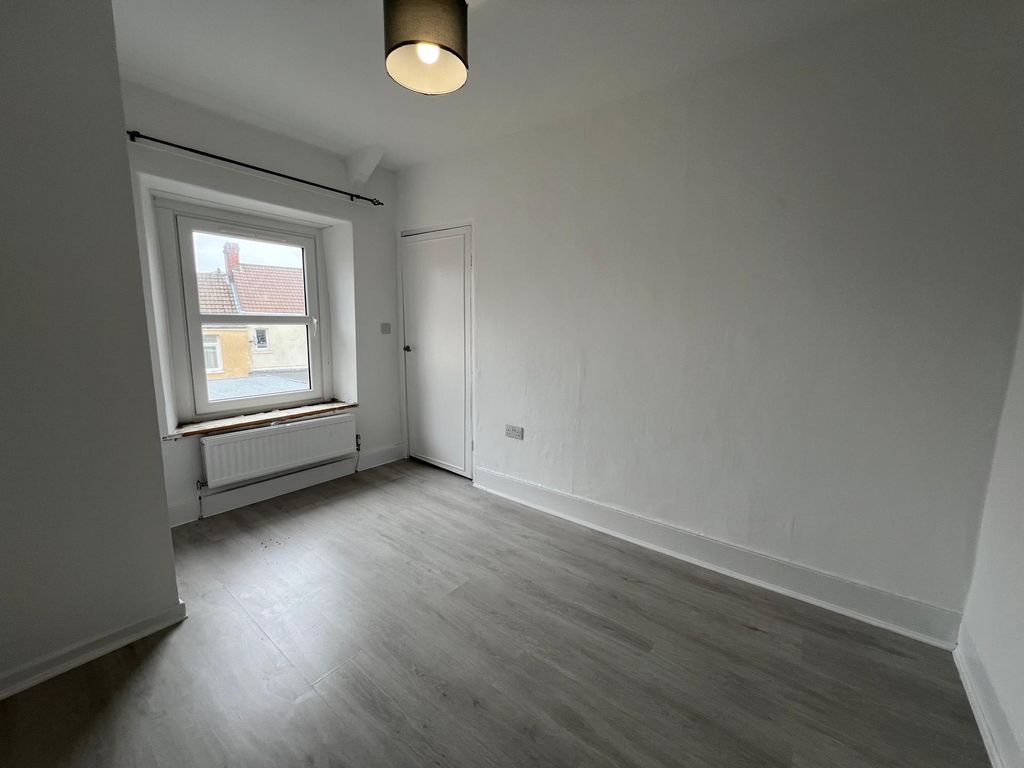 Additional image 8 of 2 bed terraced house to rentTaylor's Row, Neath SA11