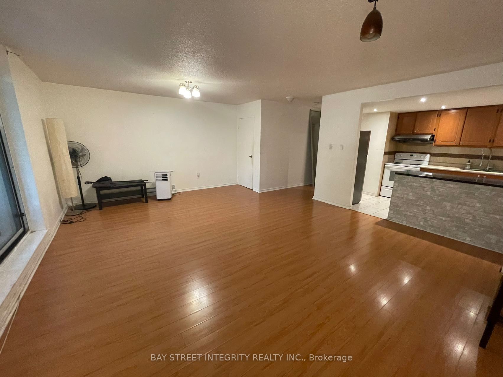107-3740 Don Mills Road, Toronto, ON, M2H 3J2