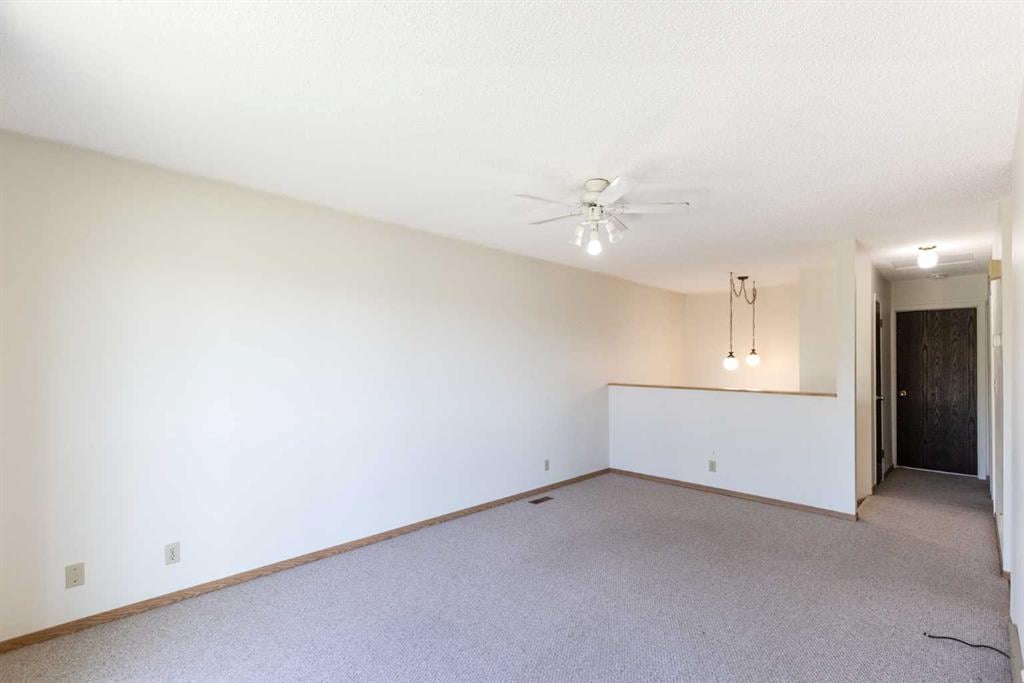 Additional image 6 of 4930 59 Street, Innisfail, AB, T4G 1R8