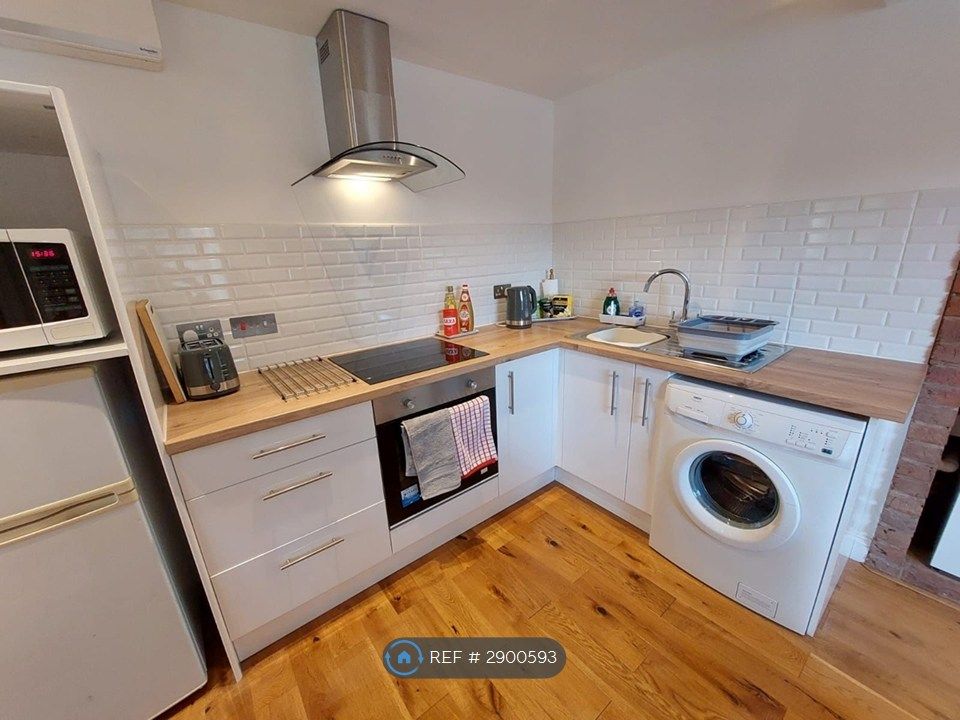 Additional image 20 of 6 bed detached house to rentMain Road, Ombersley, Droitwich WR9