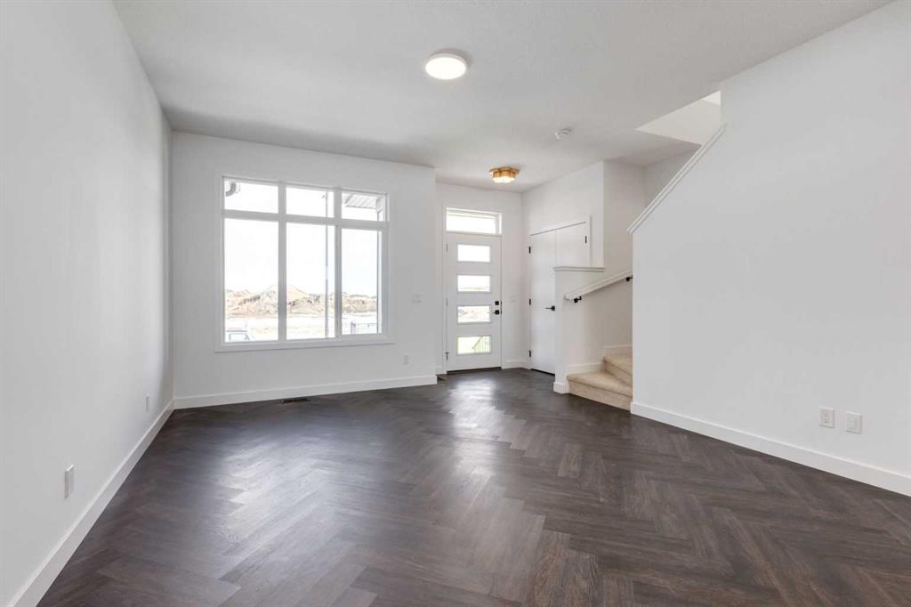 Additional image 2 of 282 Heartwood Parade SE, Calgary, AB, T3S 0S7