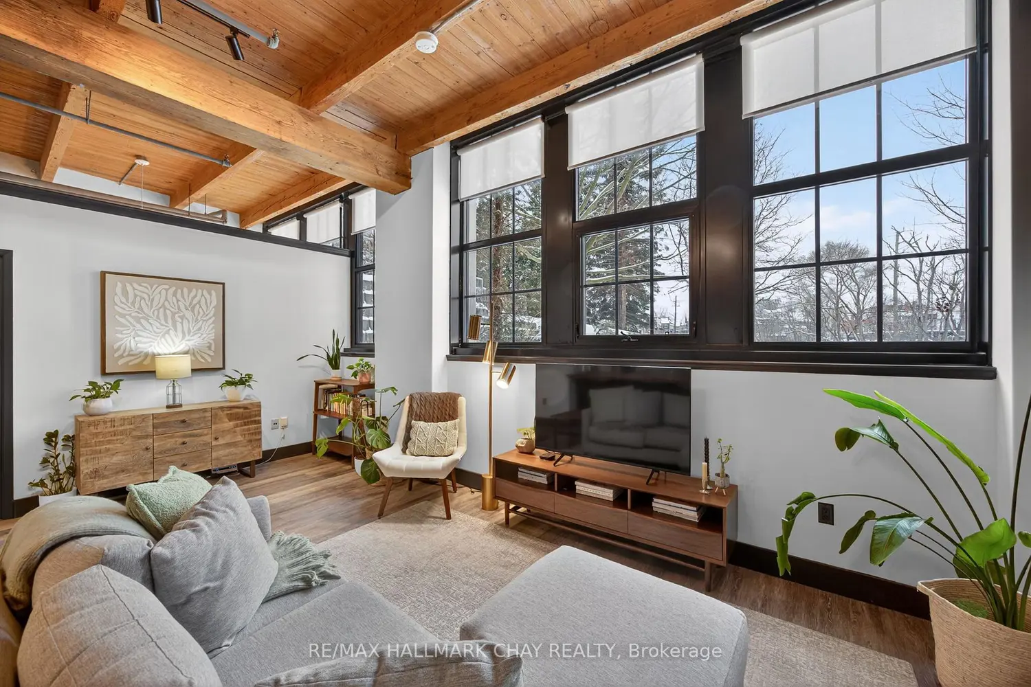 Additional image 10 of 543 Timothy Street 106