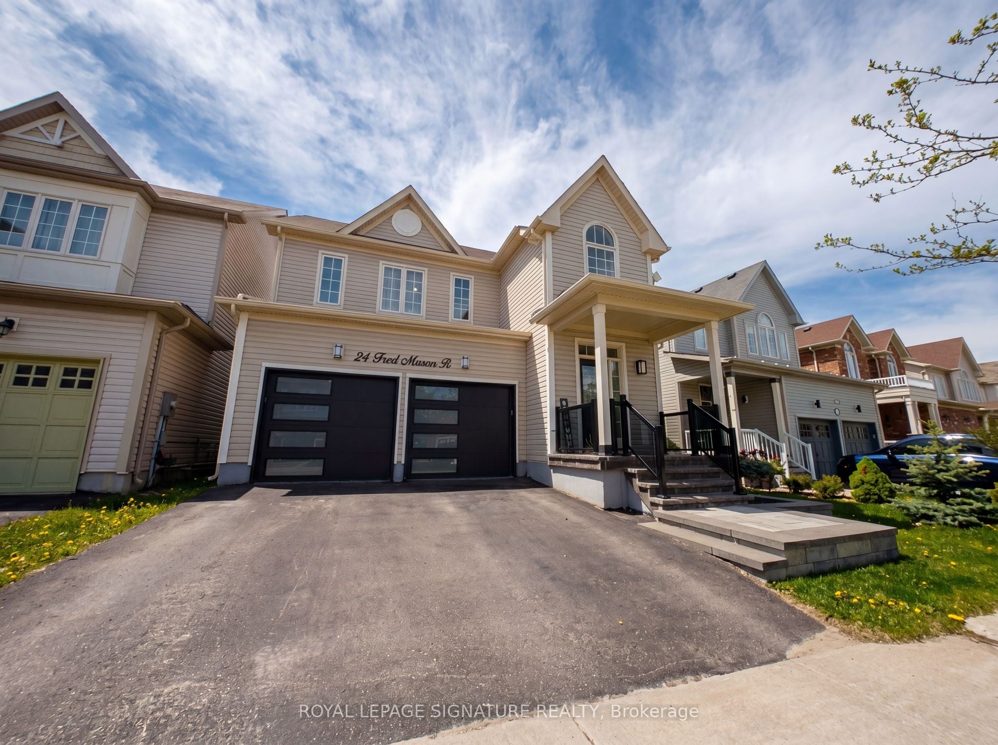 24 Fred Mason Street, Georgina, ON, L4P 0B2