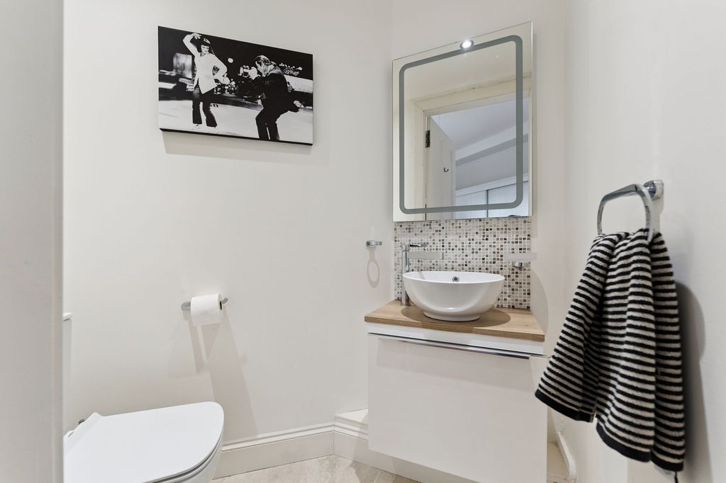 Additional image 16 of 5 bed flat for saleHighburgh Road, Flat 1/2, Dowanhill, Glasgow G12