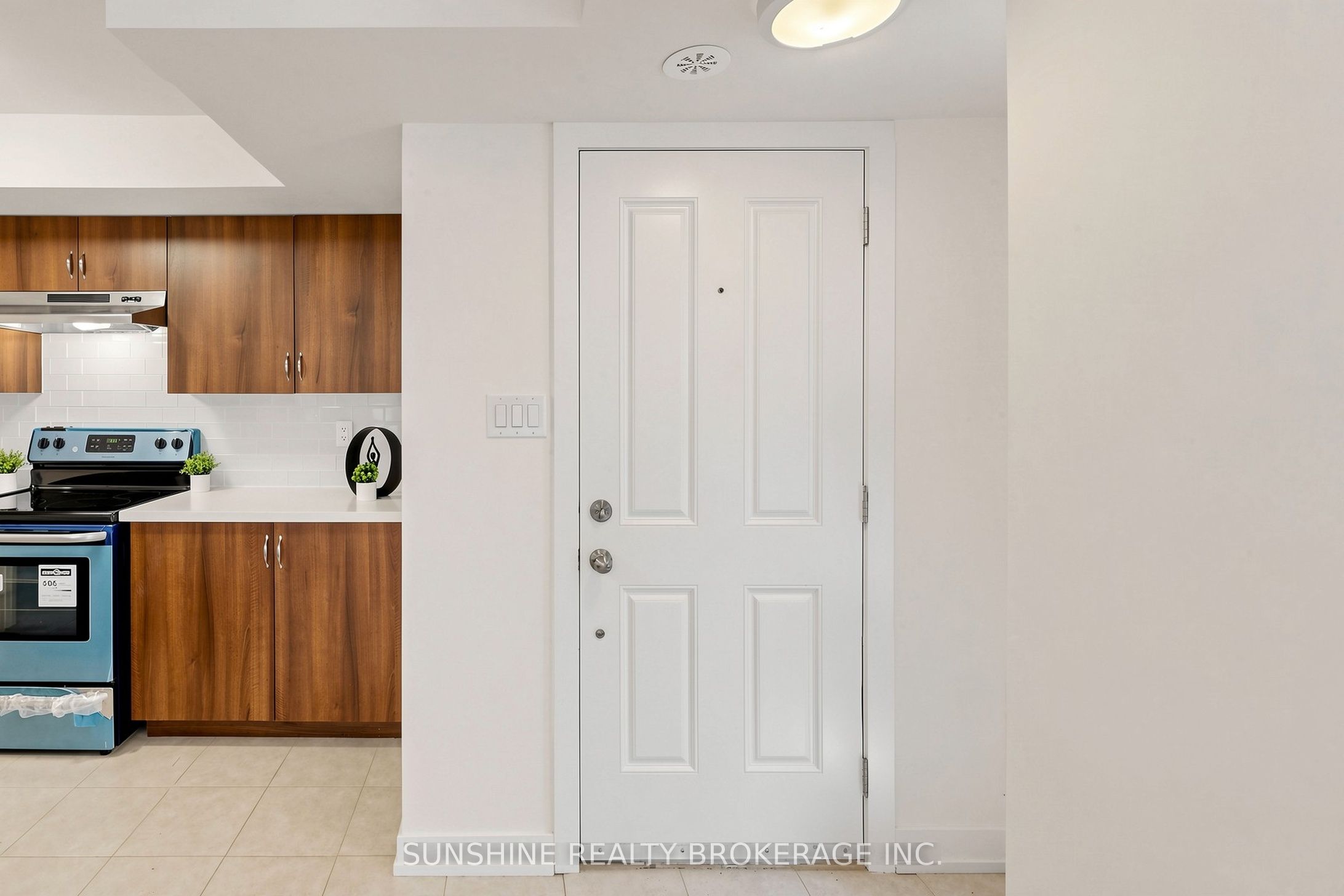 Additional image 6 of 7-2335 Sheppard Avenue W, Toronto, ON, M9M 0B5