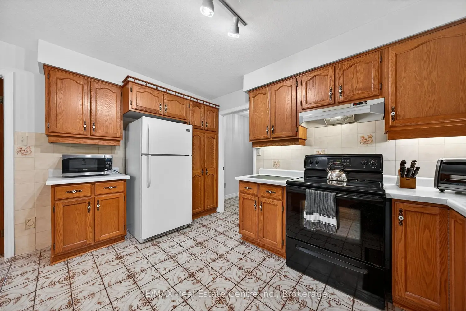 Additional image 5 of 53 Shadybrook Court