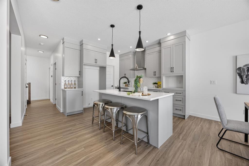 Additional image 2 of 1090 Bayview Crescent, Airdrie, AB, T4B 5N5