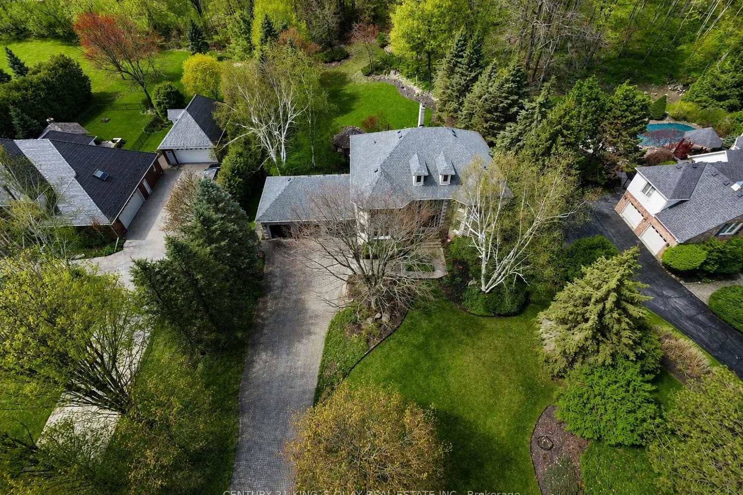 110 Crawford Crescent